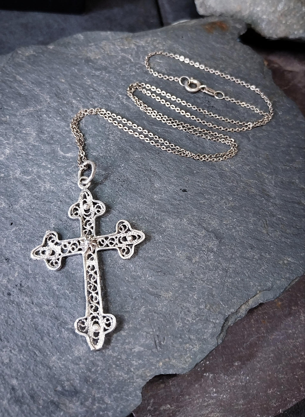 Antique Filigree Cross Crucifix on 18" Sterling Silver Chain - 3.3g