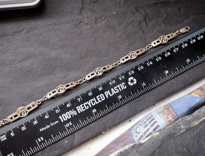 Vintage Celtic Sterling Silver Bracelet - Mackintosh Rose Links - 19cm - 10.6g