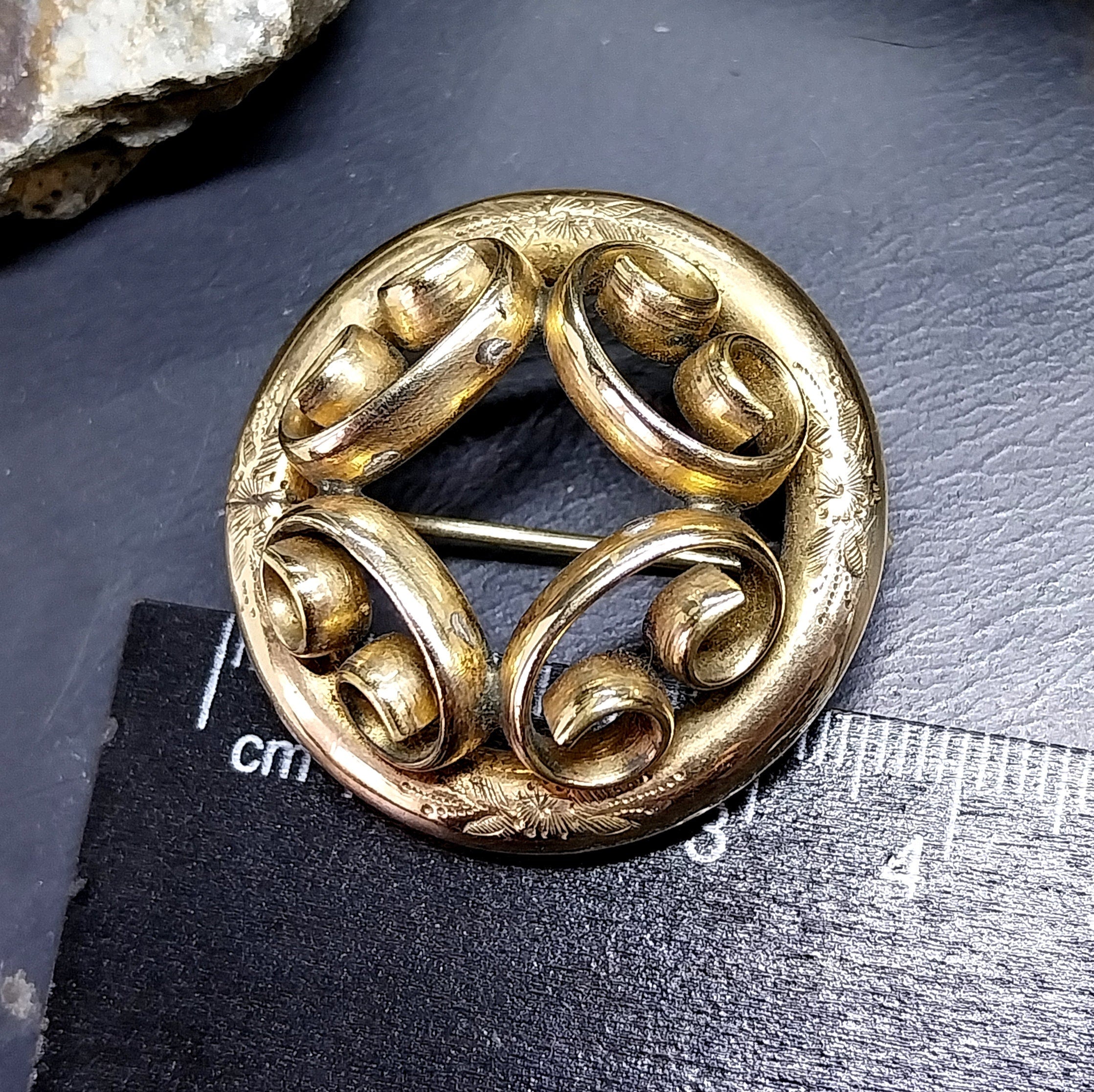 Antique 9ct Rolled Gold BROOCH - Spiral Design - Victorian - 12.9g