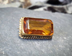 Antique VICTORIAN  BROOCH -  with Brandy Citrine Gemstone Pinchbeck Pin 6g