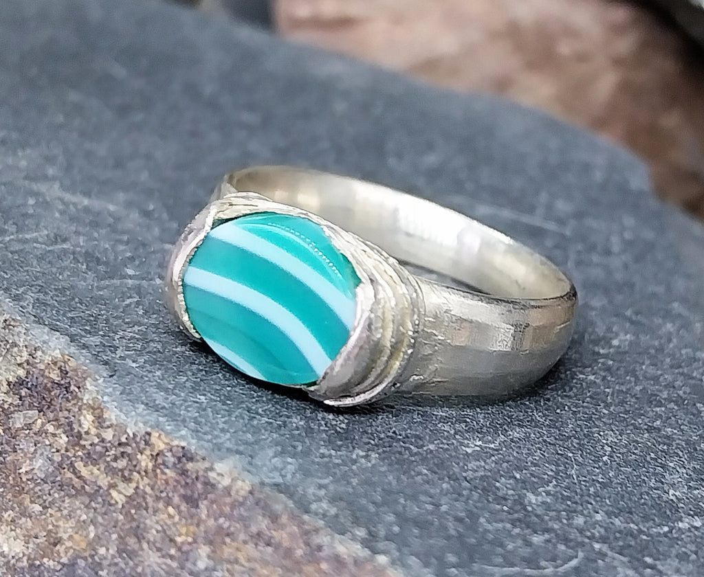 Vintage Sterling SILVER Malachite Green AGATE Ring - Size uk O (us 7) - 5.4g