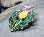 Vintage Enamel Brooch BROOCH - Scottish Thistle - 5.7g