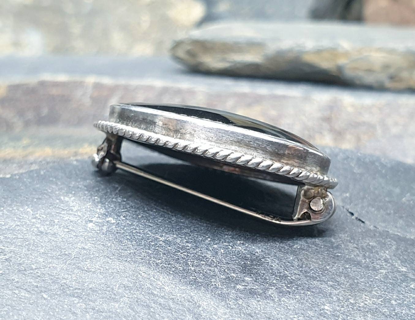 SILVER ONYX BROOCH Pin Victorian Style, Vintage with Jet Black Stone