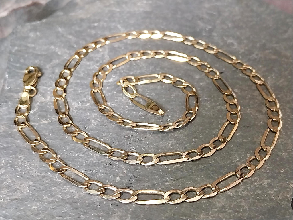 Vintage 9ct GOLD FIGARO Flat Curb CHAIN Necklace - 18" - 6.5g