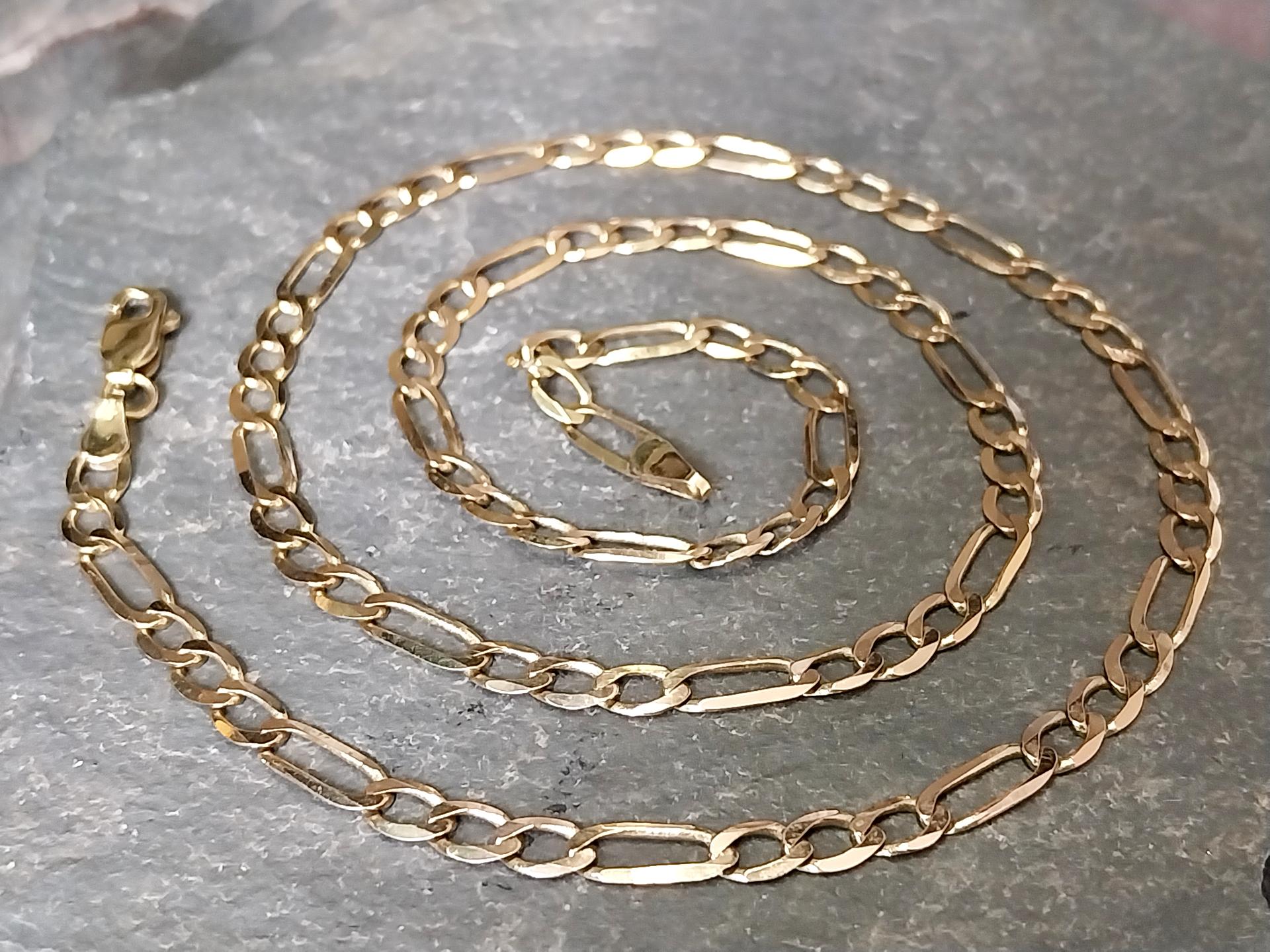Vintage 9ct GOLD FIGARO Flat Curb CHAIN Necklace - 18" - 6.5g