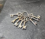 Vintage SILVER Skeleton Keys Charm - I Love You Bracelet Charm 3.4g