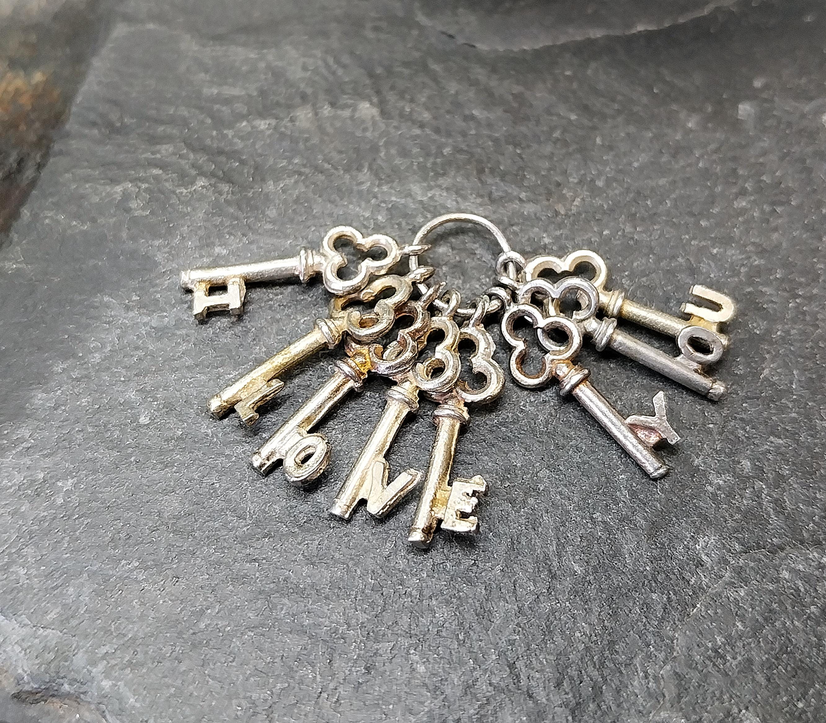 Vintage SILVER Skeleton Keys Charm - I Love You Bracelet Charm 3.4g
