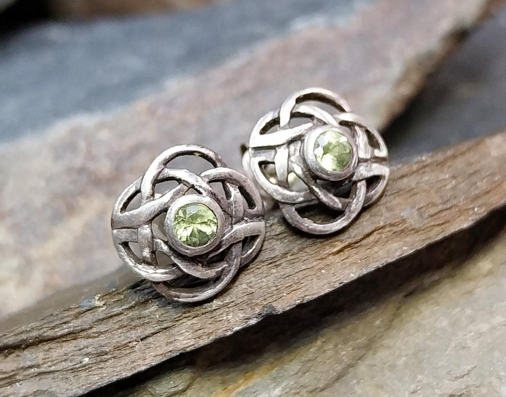 Vintage Sterling Silver Stud Earrings - Citrine with Celtic Knot - 1.5g