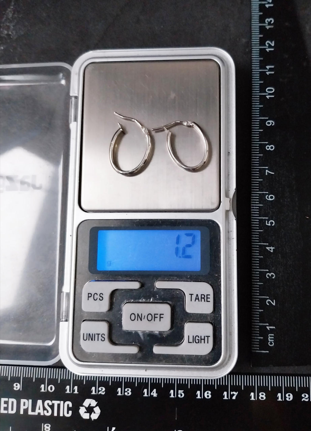 Vintage 9ct White Gold Medium HOOP EARRINGS - 20mm  - 1.2g