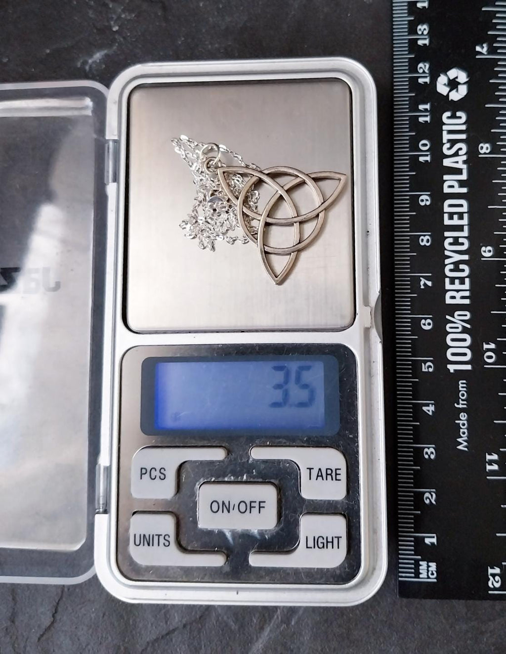 Sterling Silver CELTIC Triquetra Pendant Necklace on 18" Chain - 3.5g