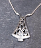 Vintage Sterling Silver Celtic PENDANT NECKLACE on 16" - 8.3g
