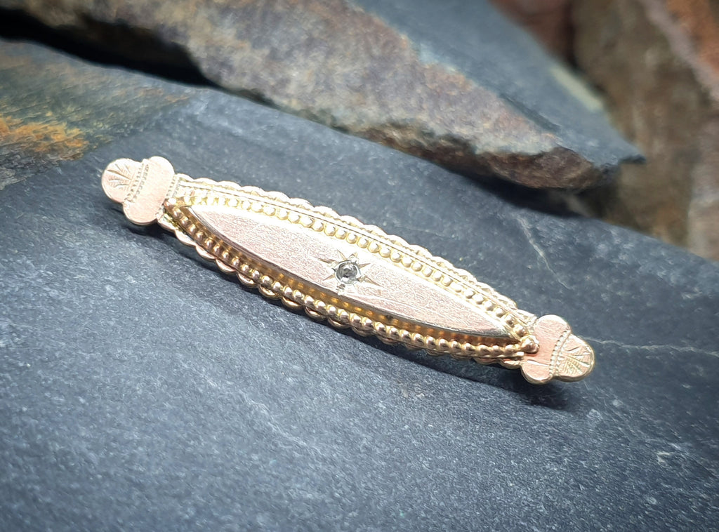 ANTIQUE VICTORIAN BROOCH - Sweetheart, Memorial - 9ct Rose Gold fronted - 4.2g