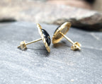 Vintage 9ct Gold Onyx Stud EARRINGS - butterfly backs
