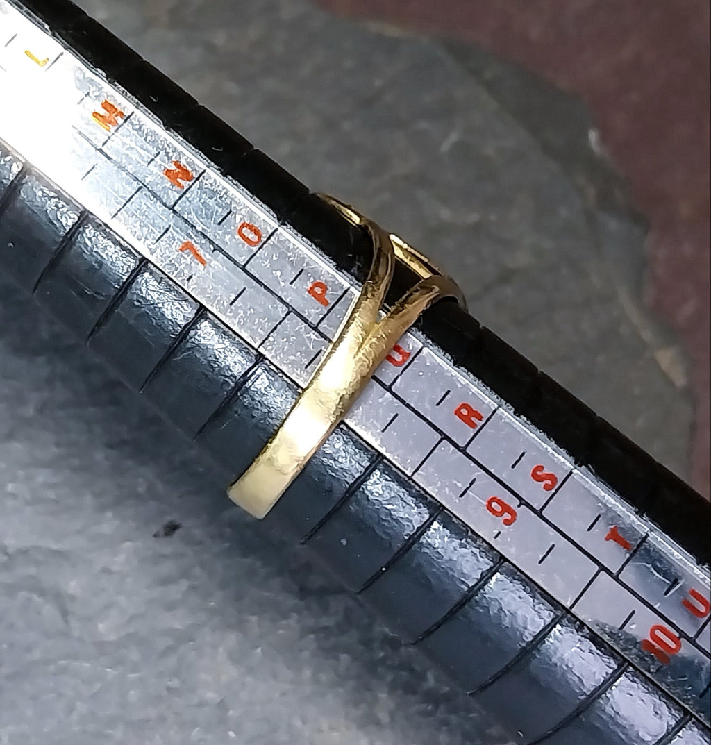 18ct GOLD RING with 3 Coloured Leaf Design - Size uk P 1/2 (us 8) - 2.9g