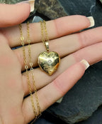9ct Gold HEART LOCKET Necklace, with diamond on 16" Chain - 2.6g