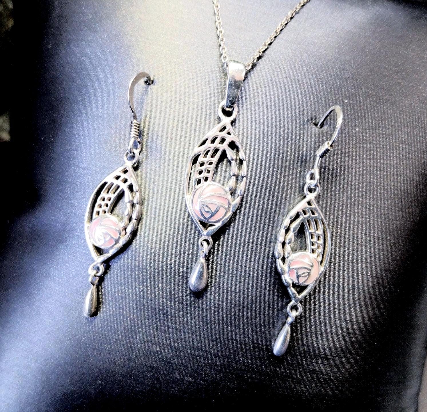 Sterling Silver Celtic Rose Necklace and Matching Earrings Gift Set - 6.8g