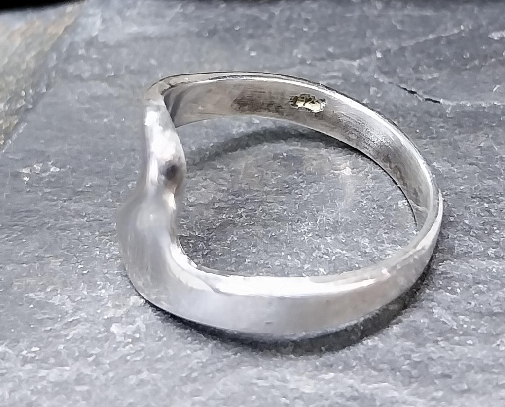 Sterling Silver Swirl Ring - uk size P (Us 7.5) - 3.7g
