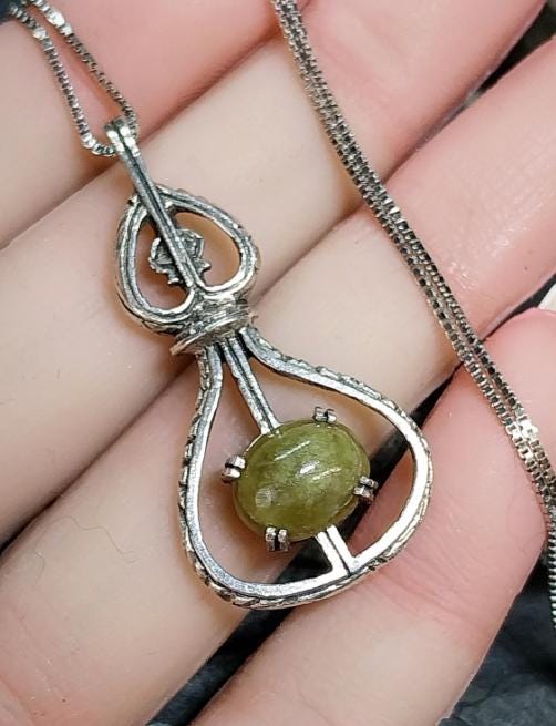 Rare Vintage Sterling Silver MIRACLE Connemara Marble NECKLACE - 6.7g