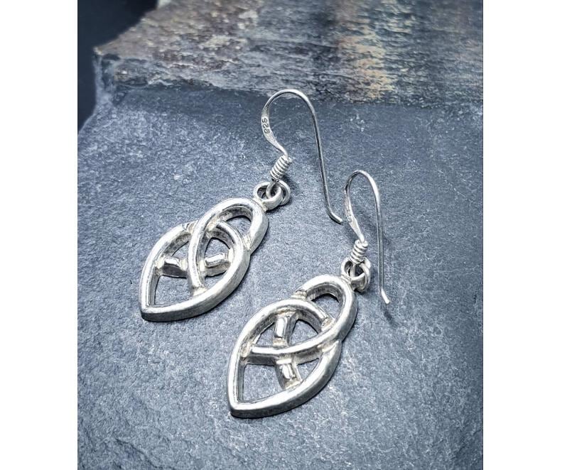Sterling Silver CELTIC KNOT Dangling Earrings - 4.8g