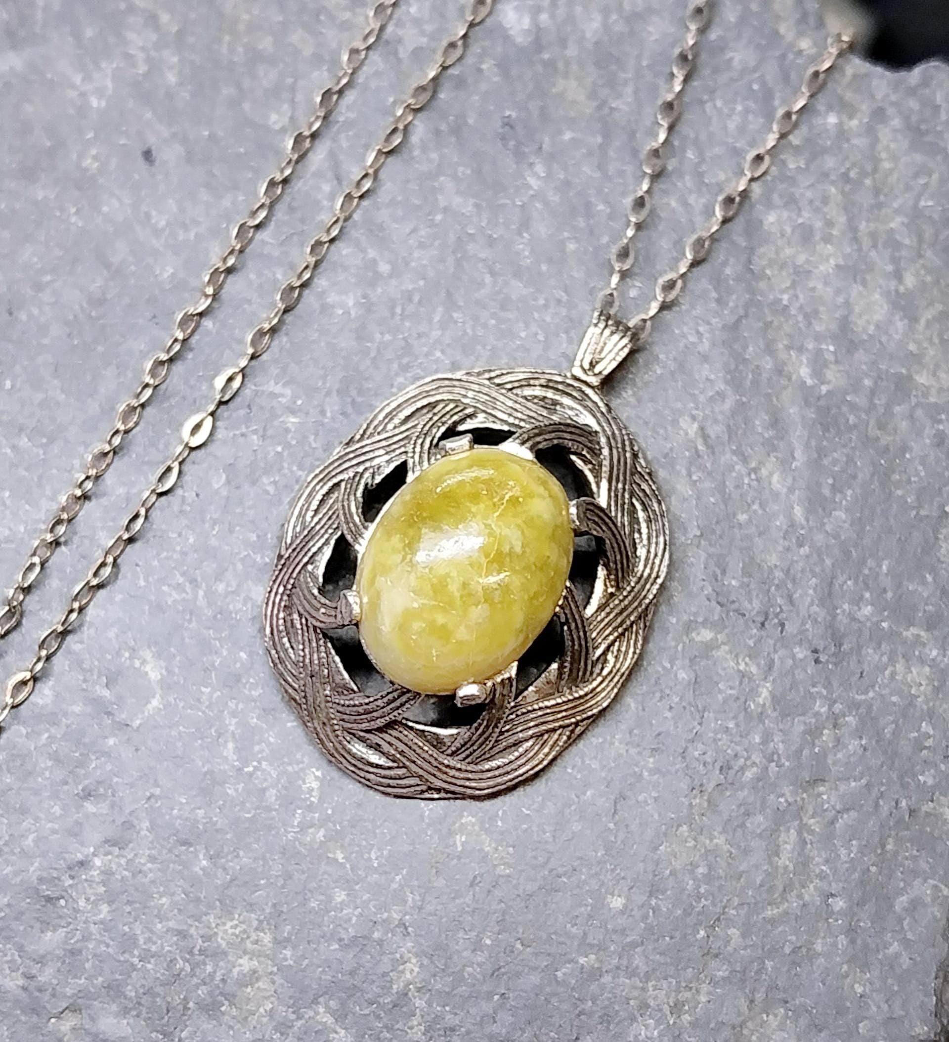 RARE Sterling SILVER Connemara Marble Pendant Necklace Miracle on 18" Chain - 9g