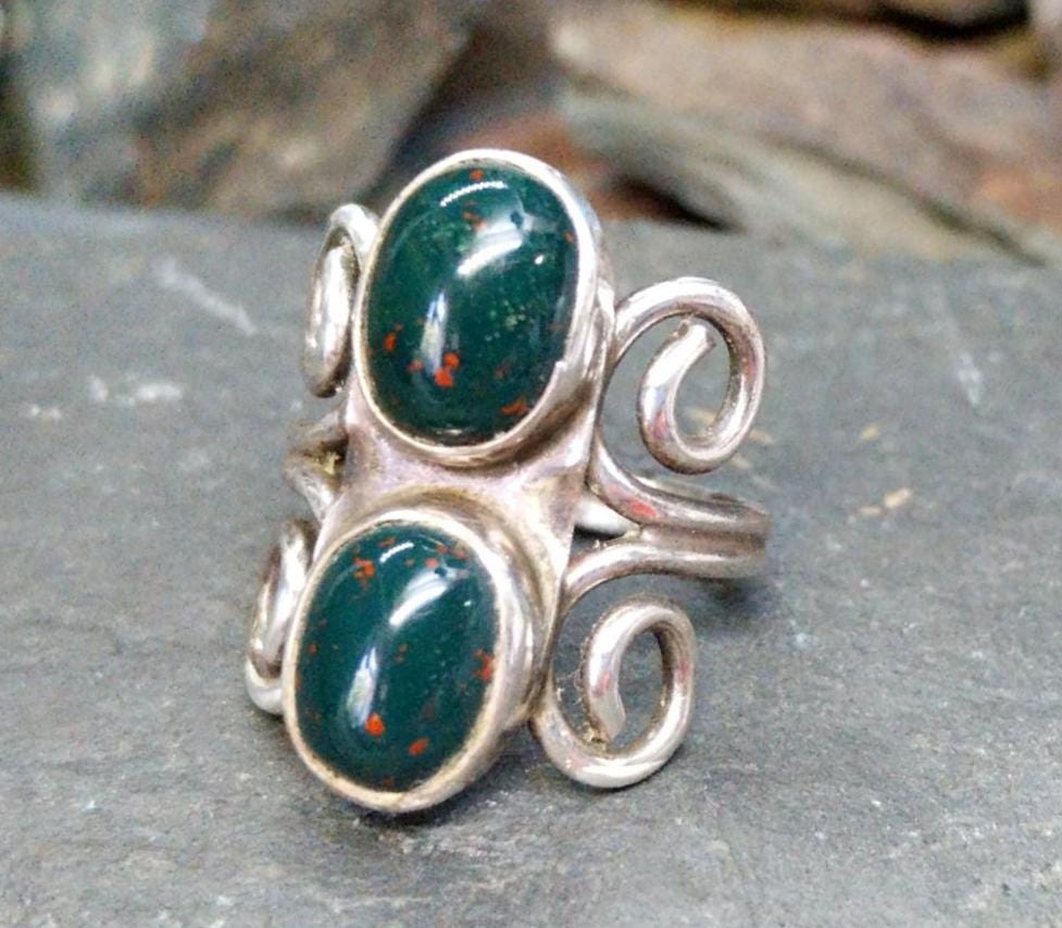 Vintage SILVER Double Bloodstone Agate RING - uk size L (us 5.5) - 5.3g