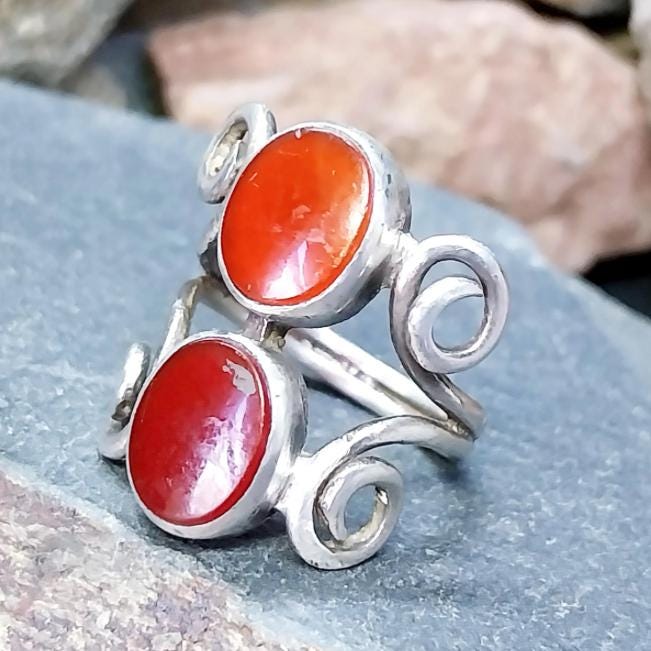 Vintage Double CARNELIAN Sterling Silver Ring - uk size N (6.5) - 4.1g