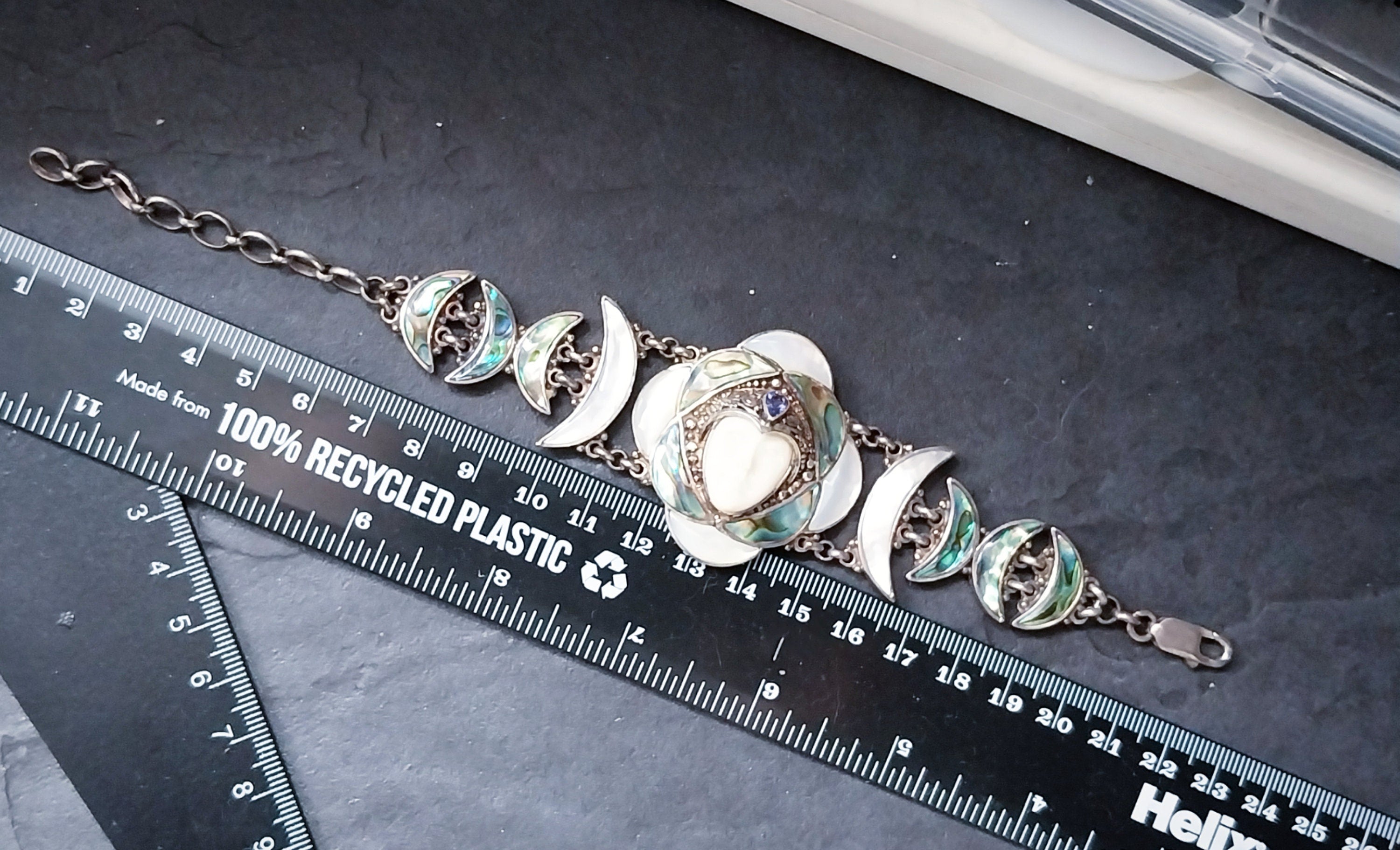 SAJEN Sterling Silver Carved Goddess Face Bracelet - adjustable - 49.6g