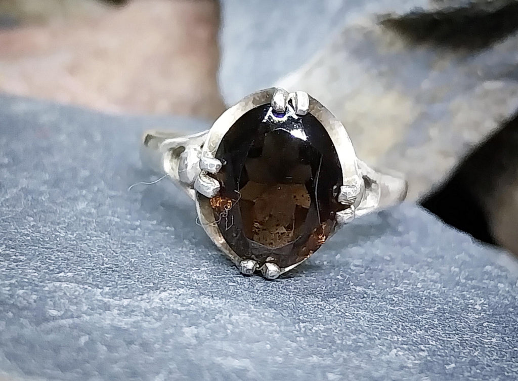 Vintage SILVER RING with Smoky Quartz - uk size L (us 5.75) - 2.2g