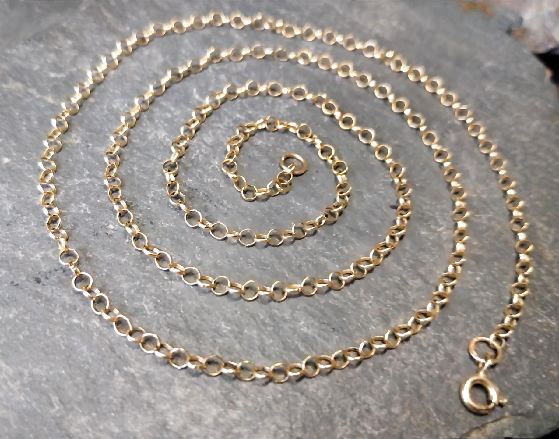 Vintage 9ct GOLD BELCHER Chain Necklace, 23" Long  Hallmarked - 3.1g