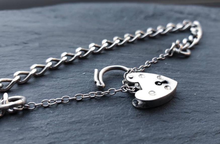 Vintage SILVER LINK BRACELET with Padlock Lock Clasp c 1977 - 18cm - 6.6g