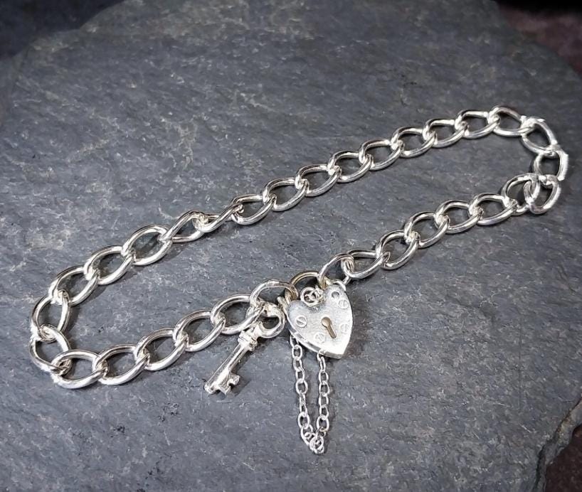 Vintage SILVER LINK BRACELET with Lock and Key - 16cm - 8.8g