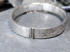 Vintage Sterling SILVER BANGLE Bracelet - Chester 1941 - 11.9g