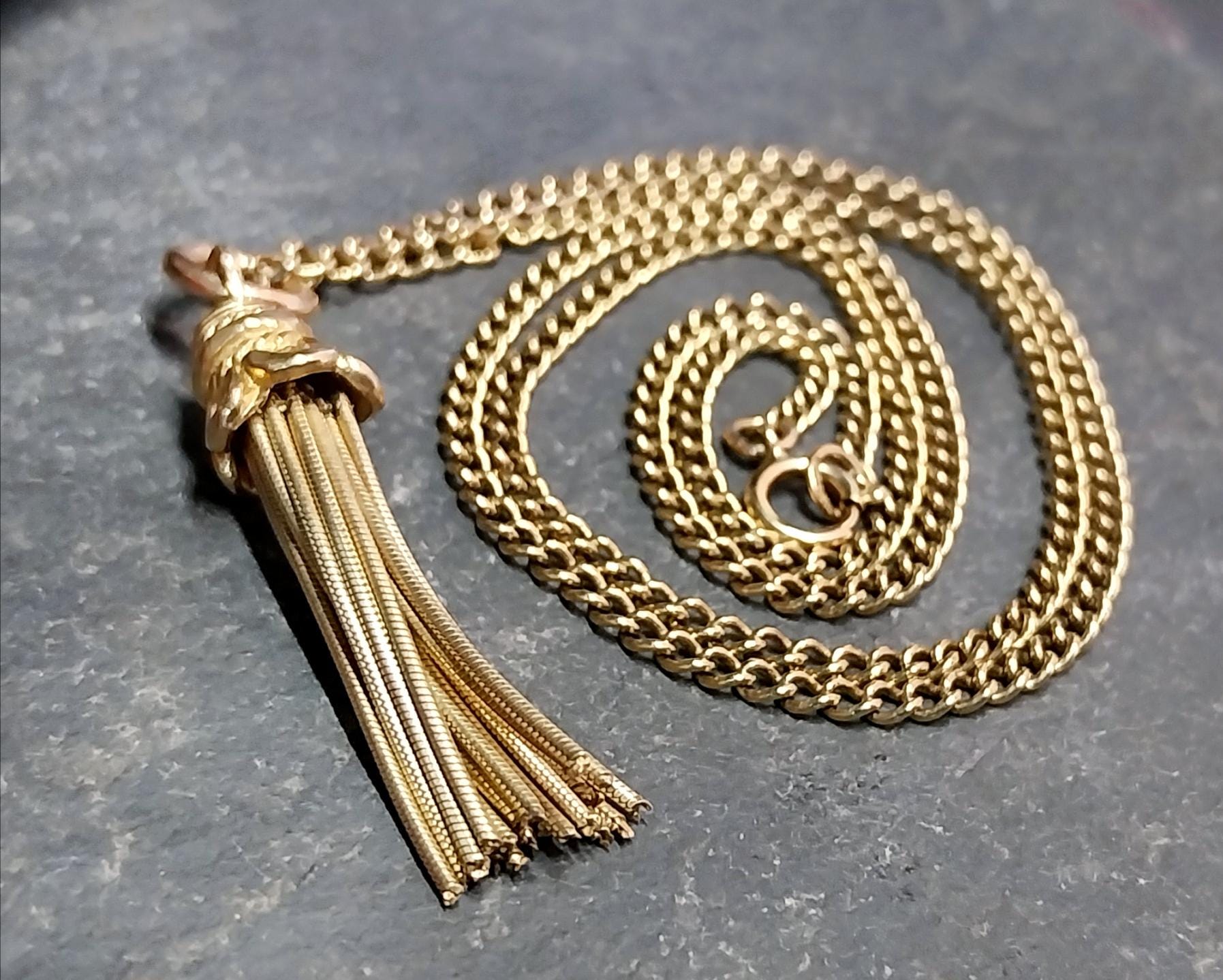 Vintage 9ct GOLD Chain with 9ct Tassel Pendant - 19" necklace - 10.5g