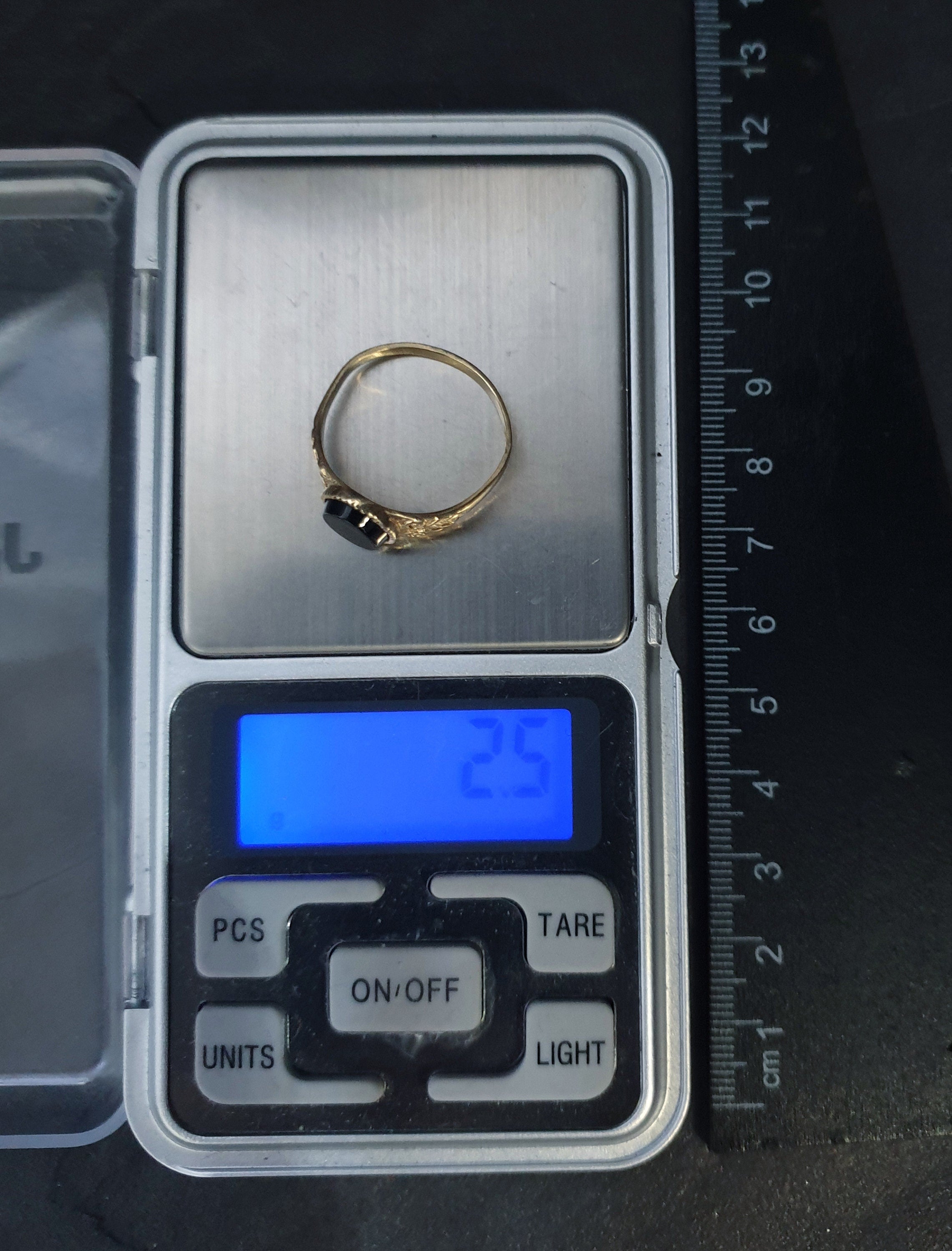 Vintage 9ct GOLD BLACK ONYX Signet Ring - Size uk T (us 9.5) - 2.5g