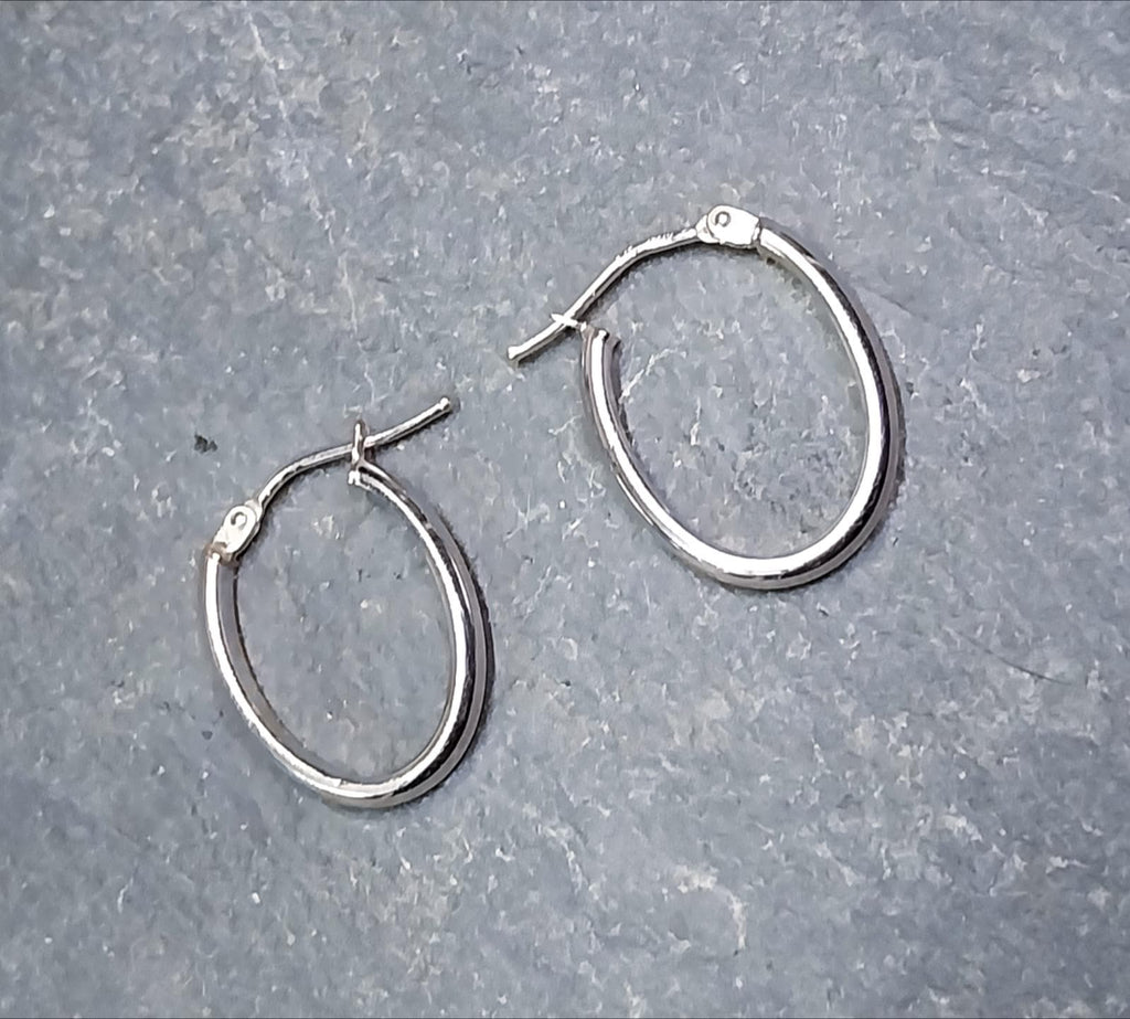 Vintage 9ct White Gold Medium HOOP EARRINGS - 20mm  - 1.2g