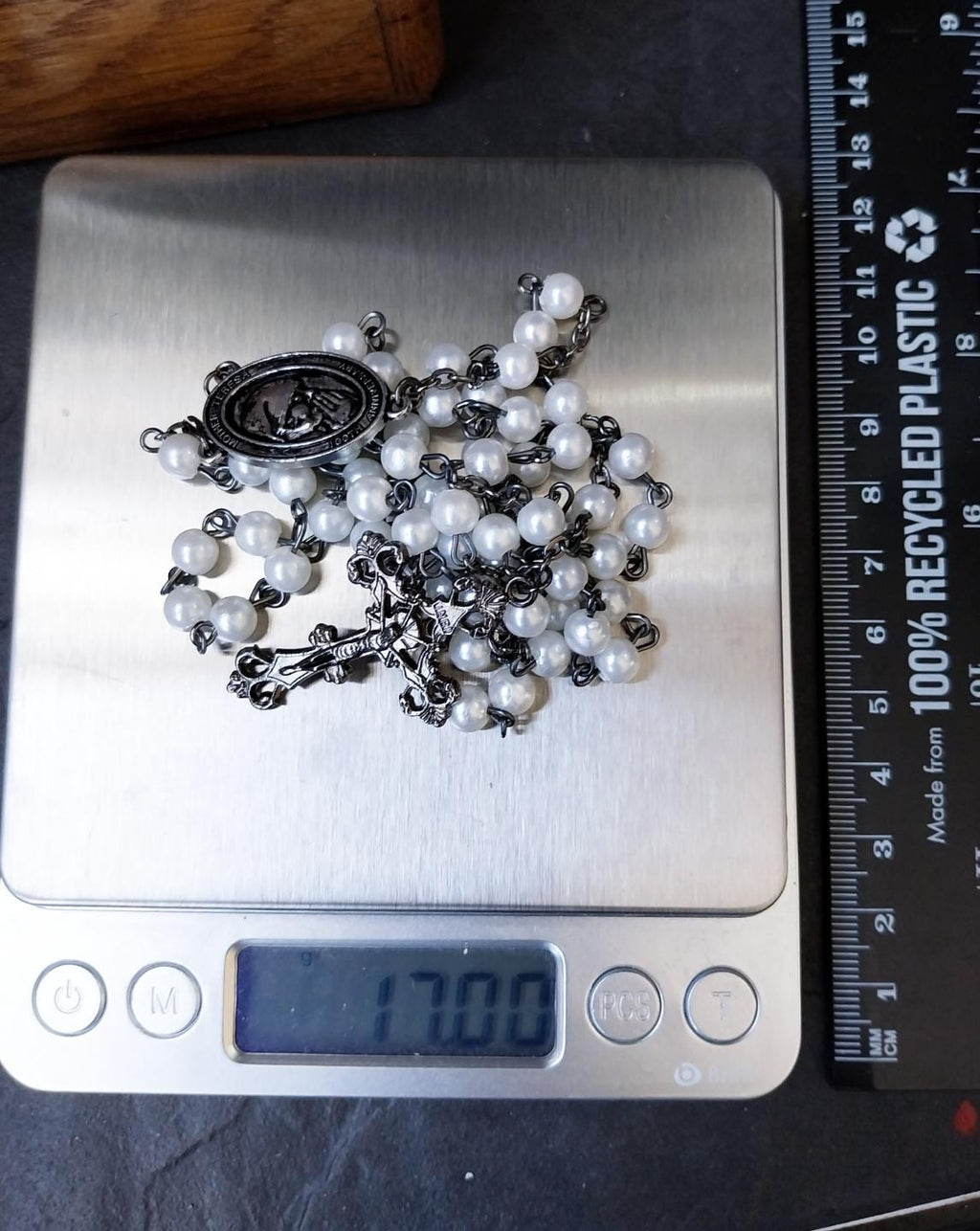 Vintage Milky White ROSARY Beads - Small Vintage Old Prayer Beads and crucifix - 28" 17g