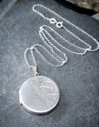 Vintage SILVER Scroll Circle LOCKET - Circular with 18" Chain - 6.9g