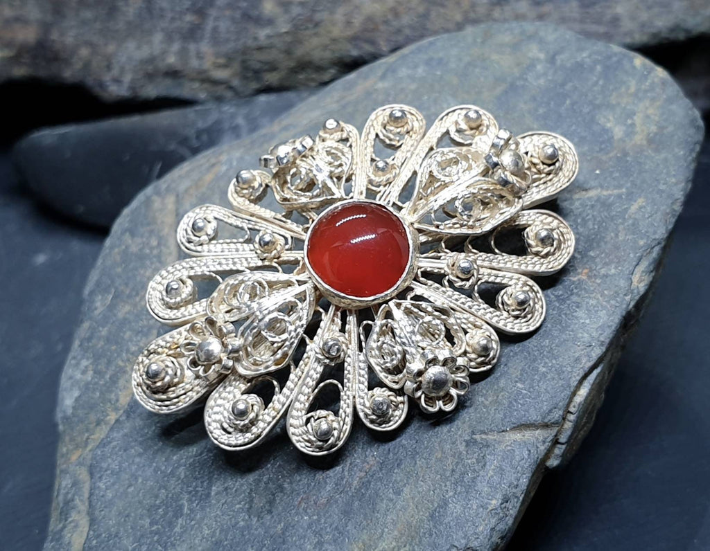 Antique Silver CARNELIAN FILIGREE Flower Brooch - Continental Silver Pin - 7.5g