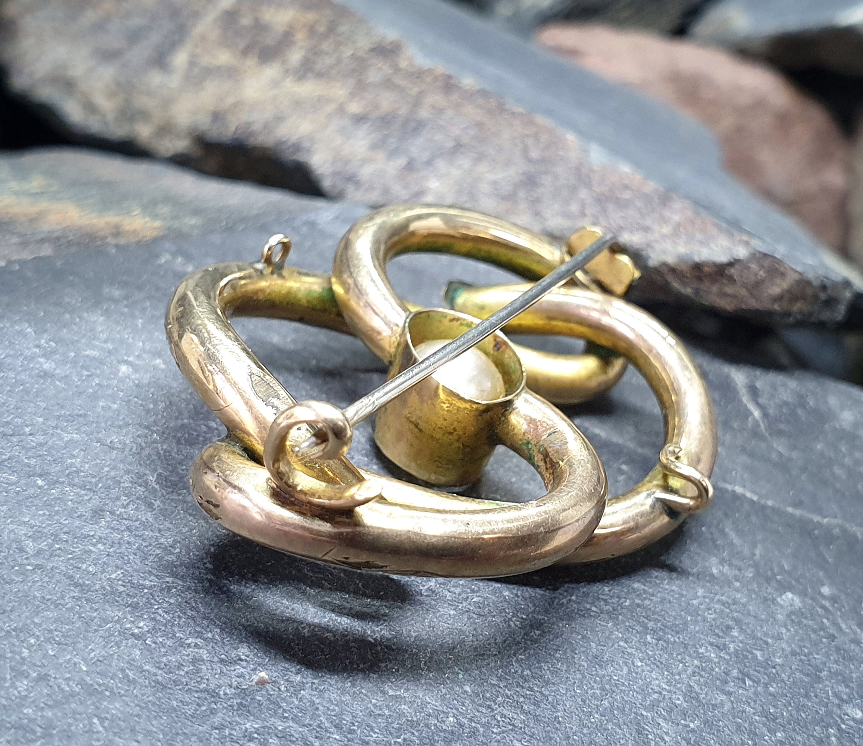 Antique 9ct Rolled Gold Infinity Lovers Knot with Pearl  - 6.6g
