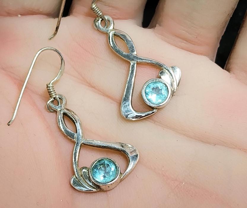 CELTIC Sterling Silver Earrings - with Blue Topaz GemStone - 4g