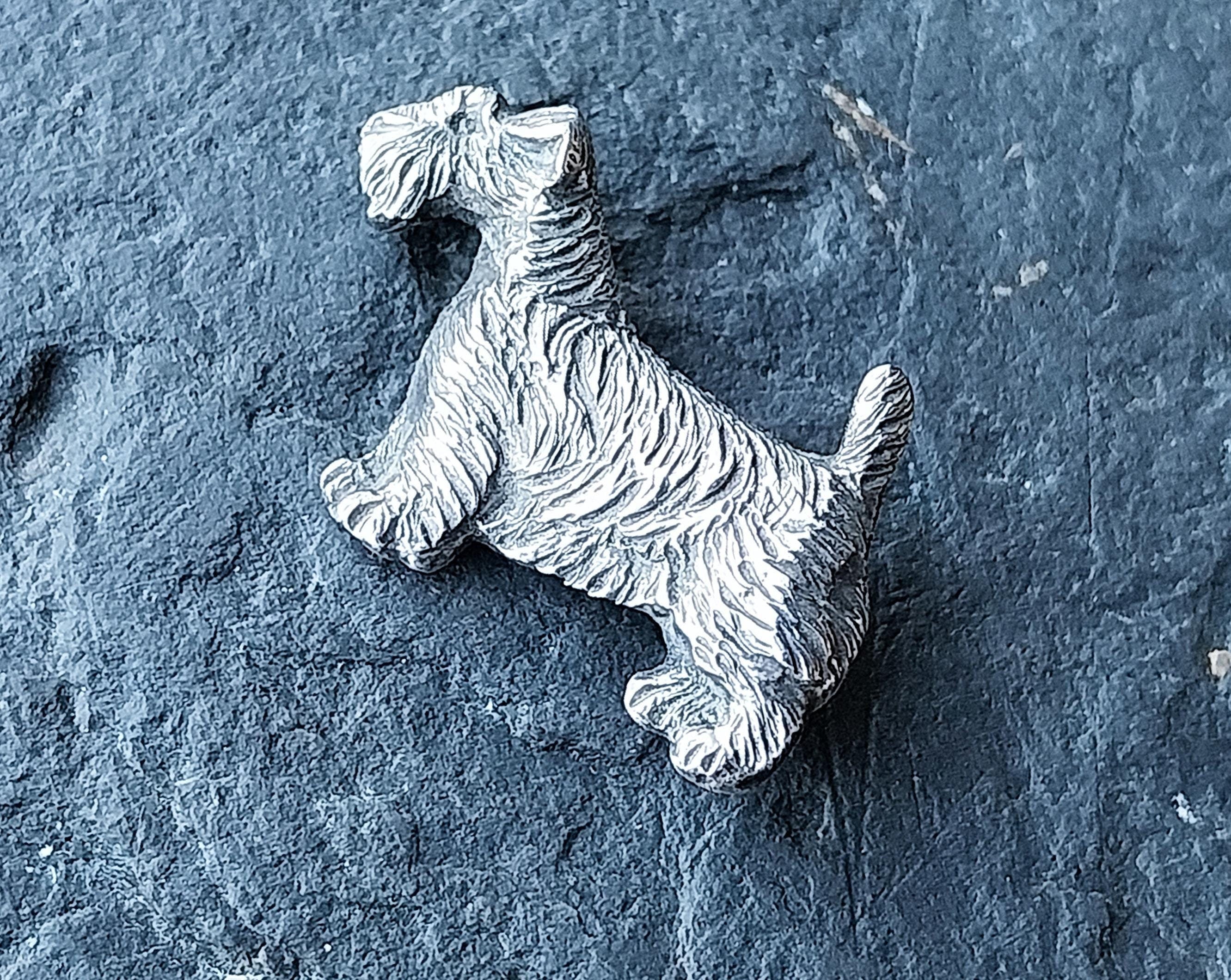 Vintage Dog Brooch - sterling Silver Terrier, Schnauzer - 5.4g