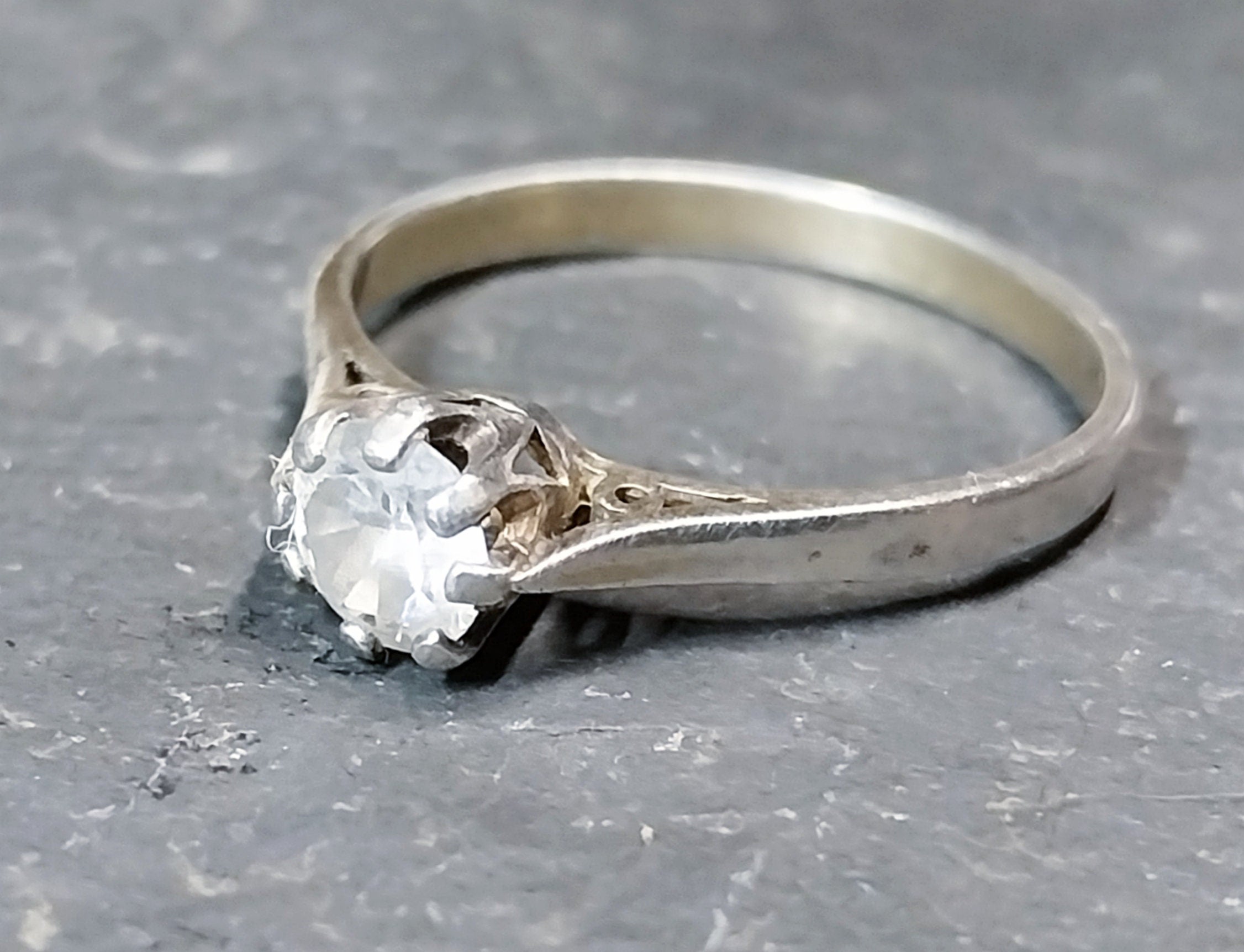 Vintage Art Deco Silver Clear Glass Ring - Size uk Q 1/2 (us 8) - 1.9g