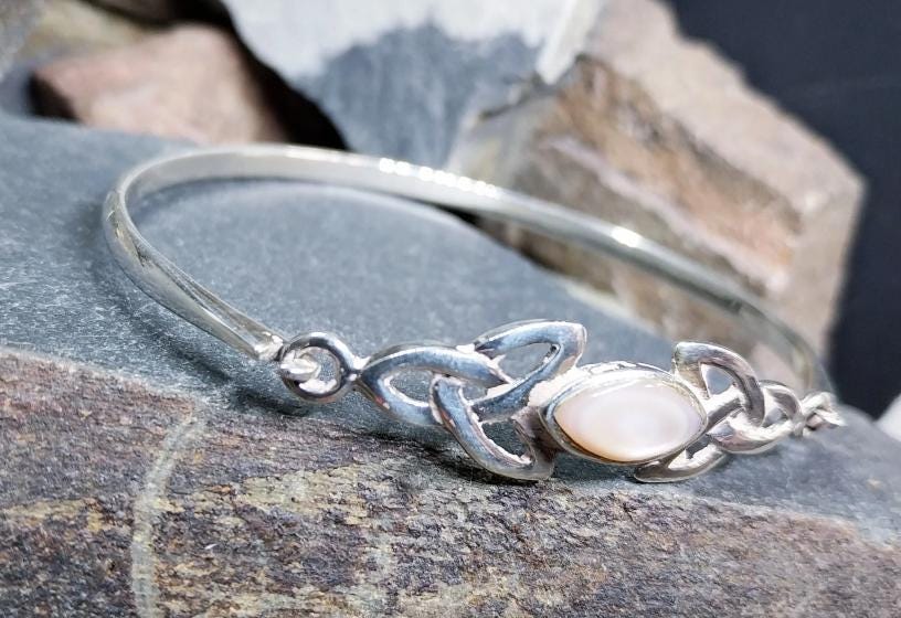 Kit Heath Sterling SILVER BANGLE Bracelet - with Mother Of Pearl - 8.9g
