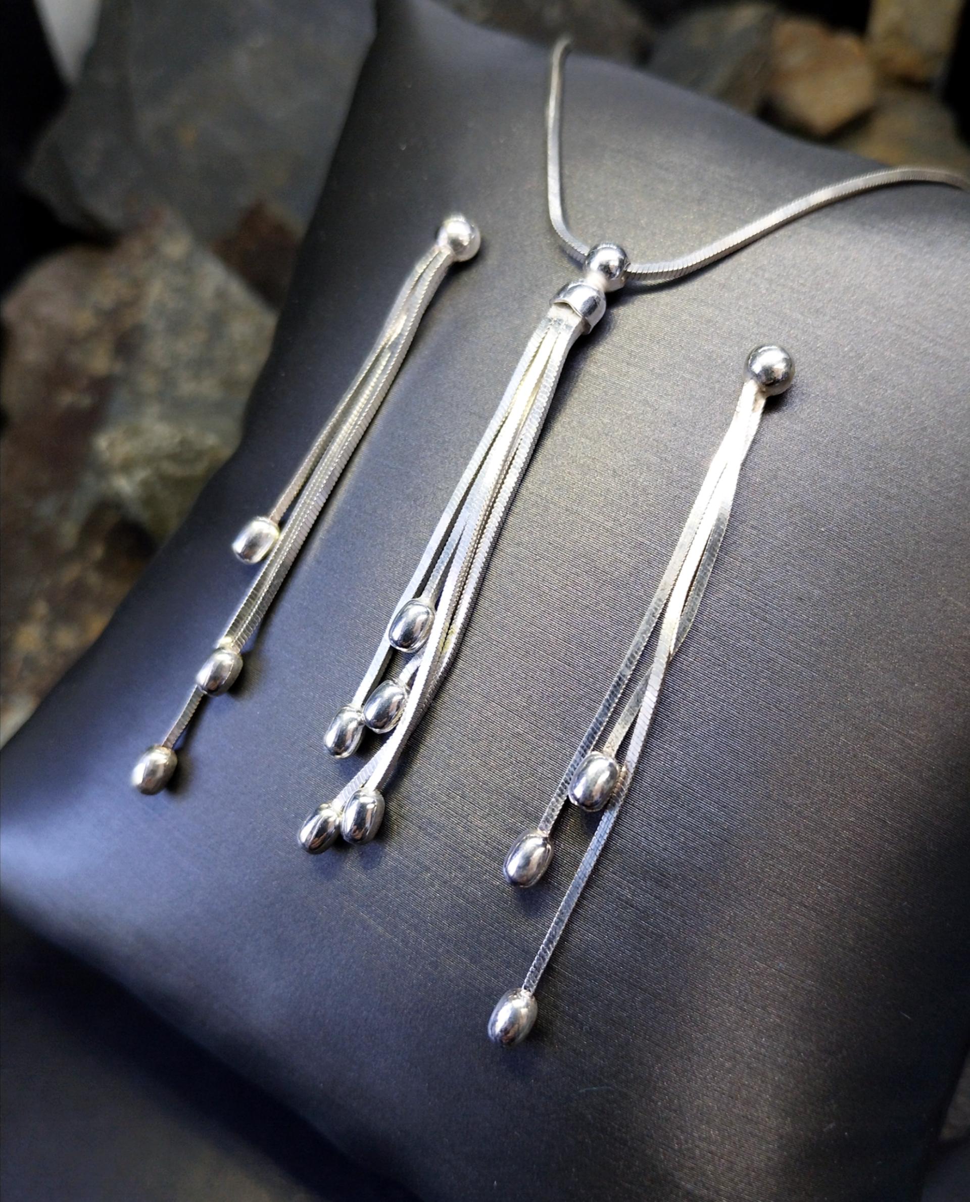 French STERLING SILVER Necklace and Matching Earrings Gift Set - Multi Strand - 10.1g