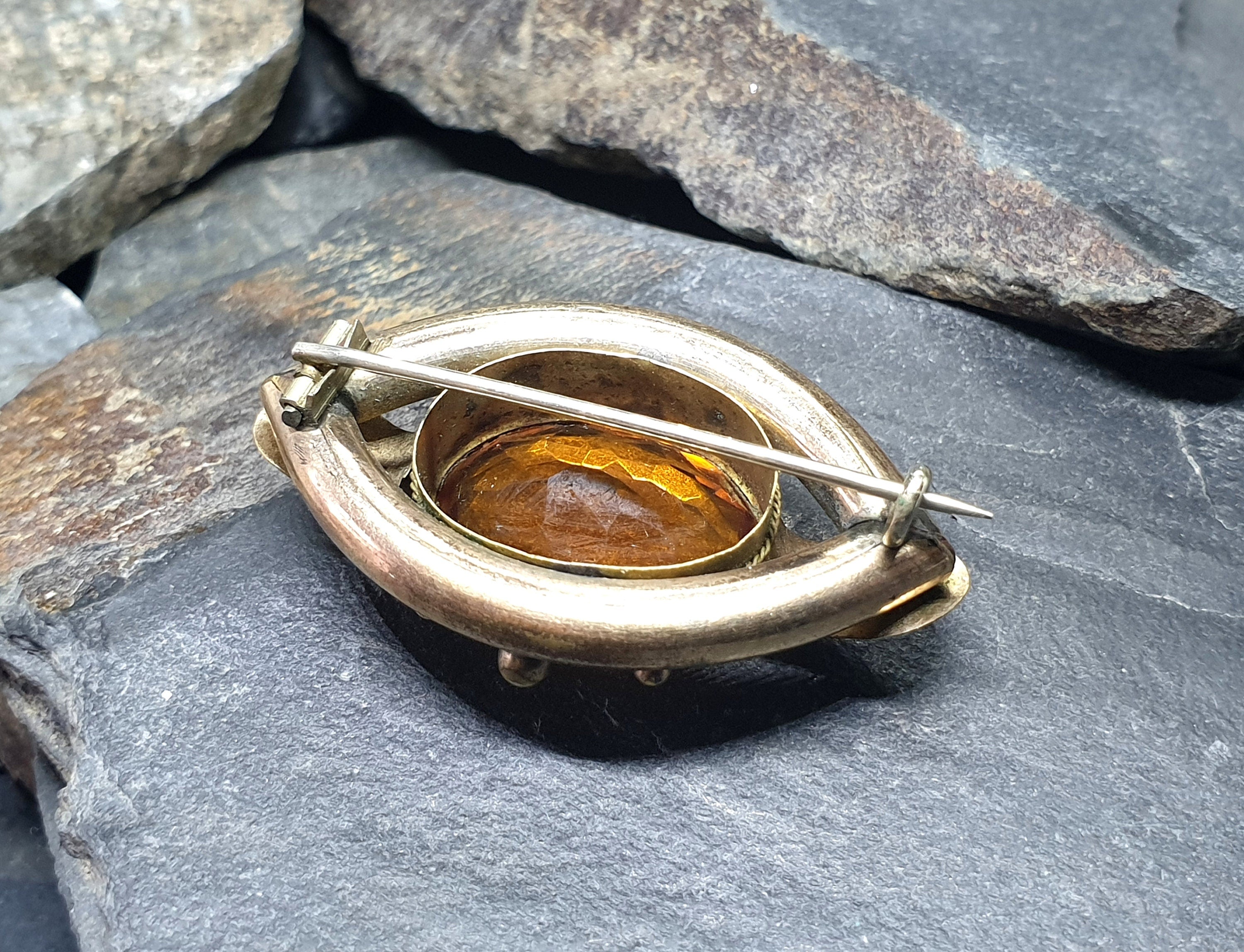 Large Antique VICTORIAN BROOCH - Citrine Coloured Gemstone 12.8g
