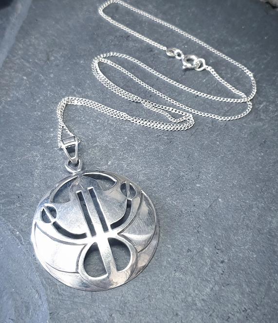 Vintage Large KIT HEATH Necklace Pendant - Sterling Silver 18" - 8.5g