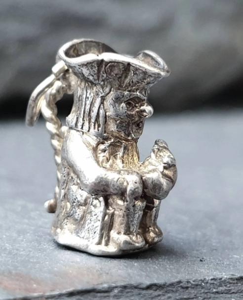 SILVER TOBY JUG Charm - Mini Beer Pint - Vintage Solid Sterling - 4.8g