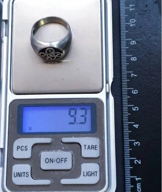 Vintage SILVER CELTIC SPIRAL Signet Ring - Size uk T ( usa 9.5) - 9.3g