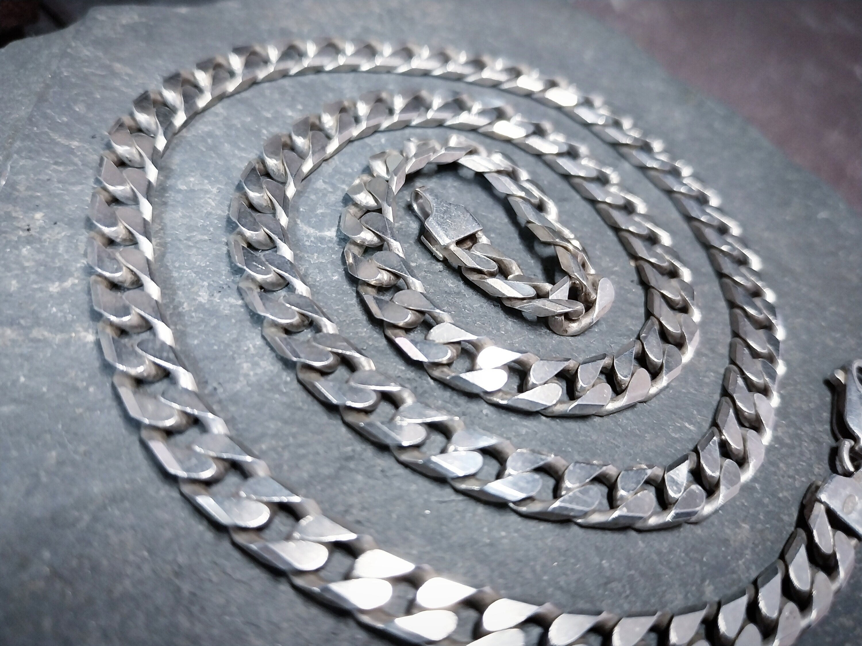 Chunky STERLING SILVER Flat Curb Link Chain Necklace - 20" Long - 33.1g