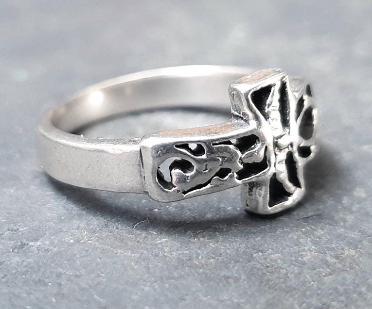 Silver ANKH RING -  Cross Symbol of Life - Size uk N ( us 6.5) - 3.3g